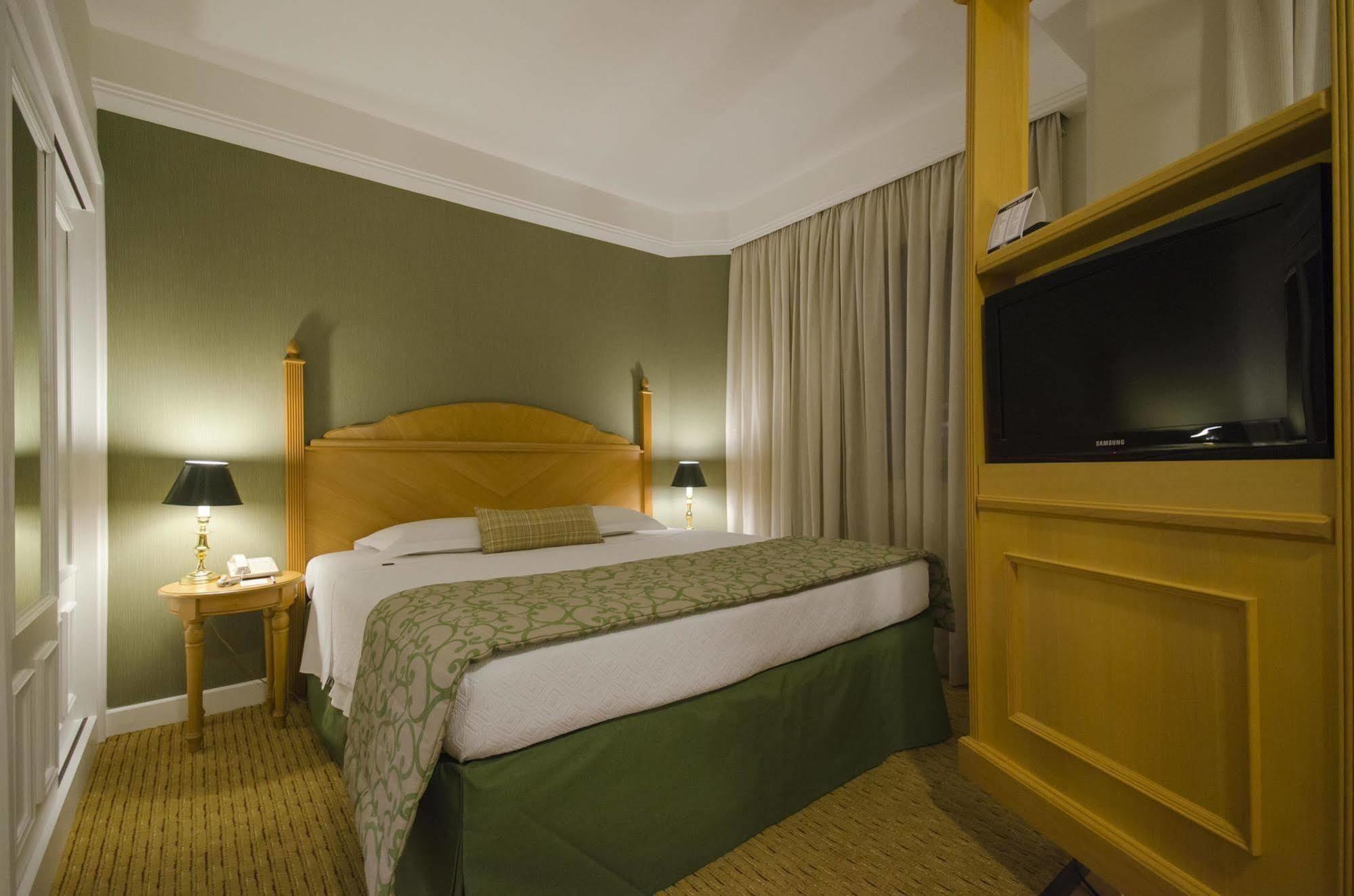 Estanplaza Ibirapuera Hotel เซาเปาโล ภายนอก รูปภาพ